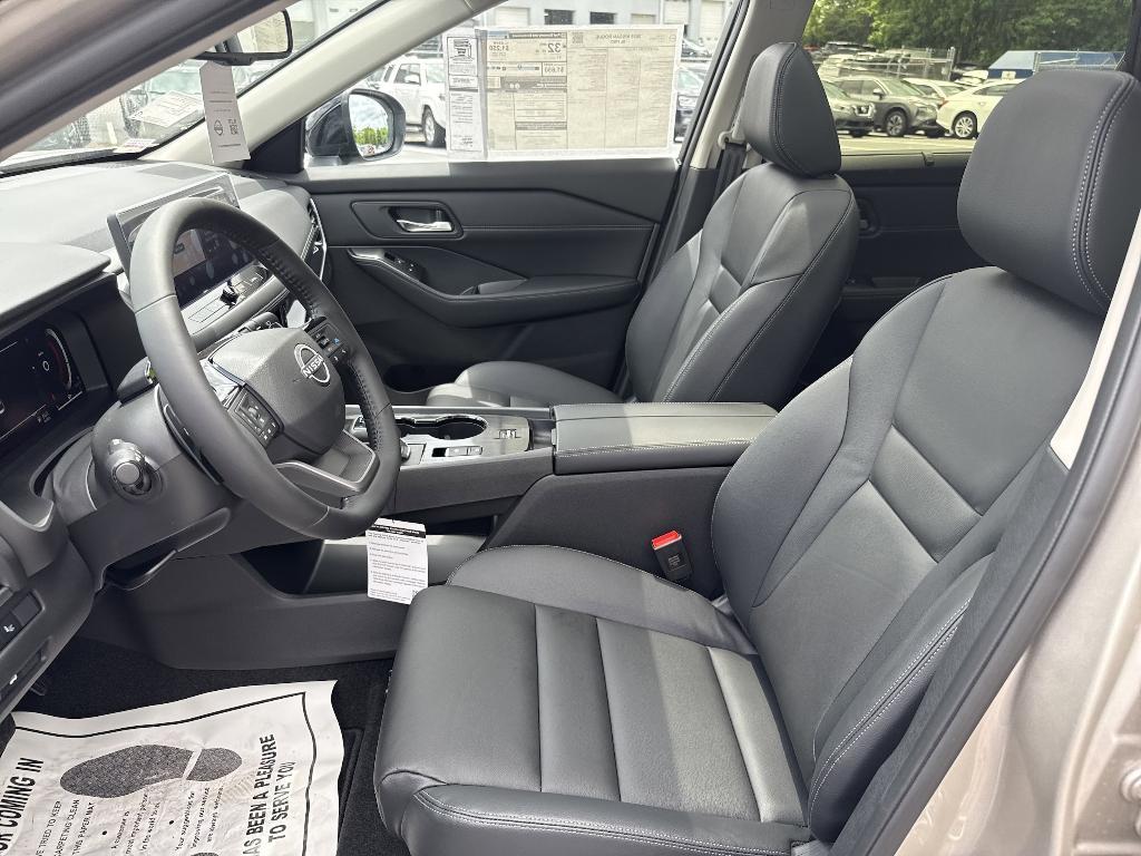 new 2025 Nissan Rogue car, priced at $40,695