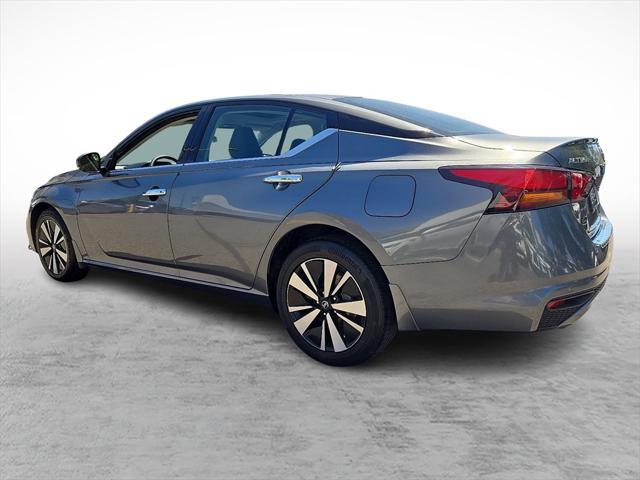 used 2022 Nissan Altima car, priced at $21,754