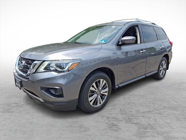 used 2020 Nissan Pathfinder car, priced at $17,989