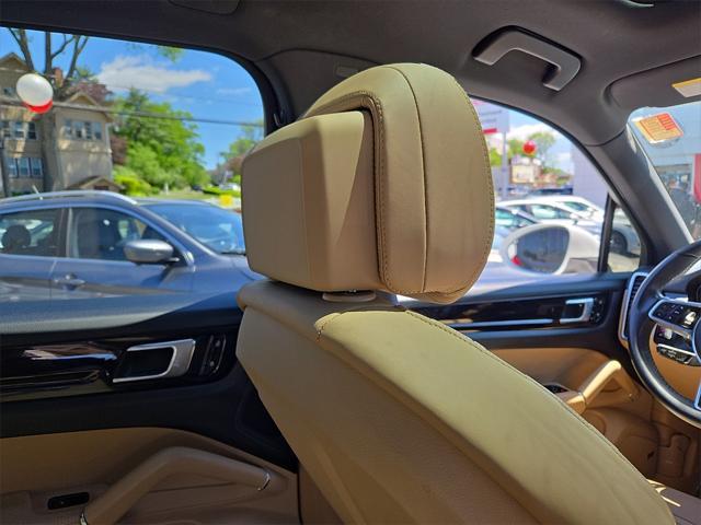 used 2019 Porsche Cayenne car, priced at $36,336