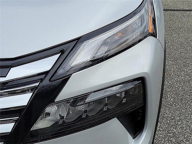 new 2025 Nissan Rogue car, priced at $31,877