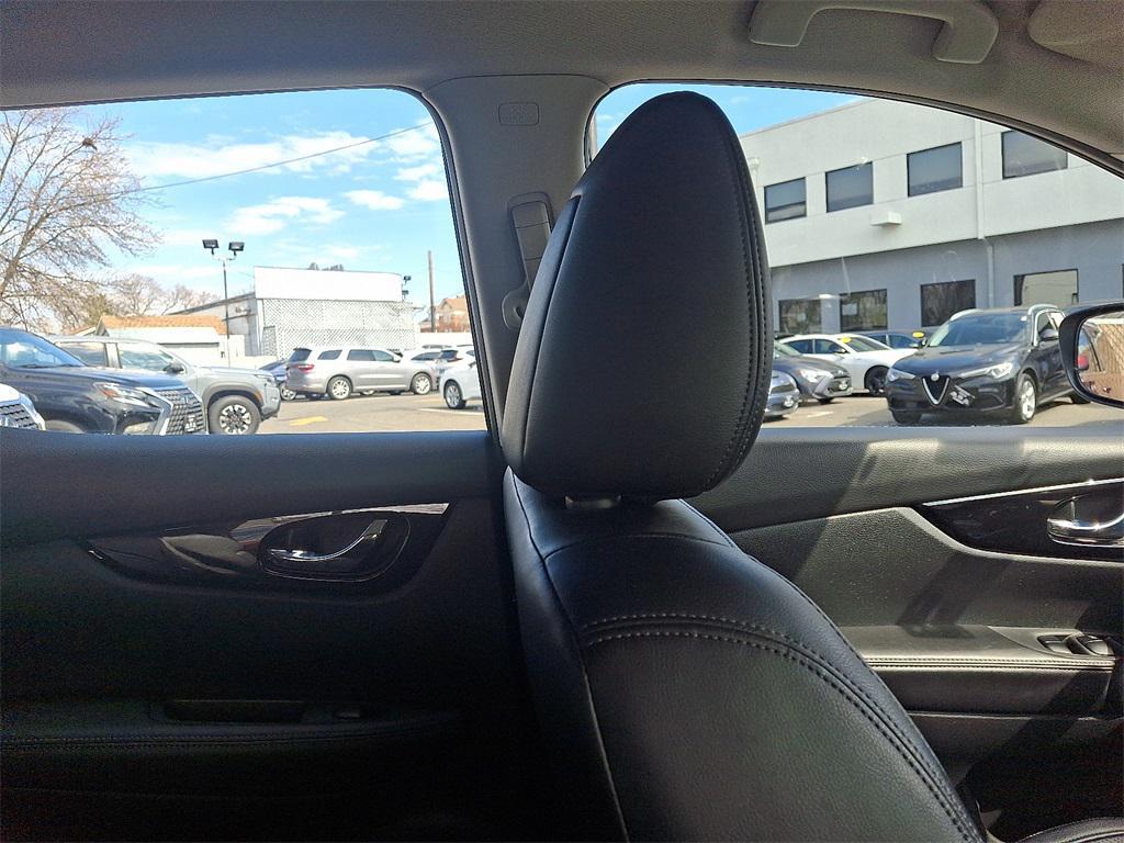 used 2021 Nissan Rogue Sport car, priced at $18,664