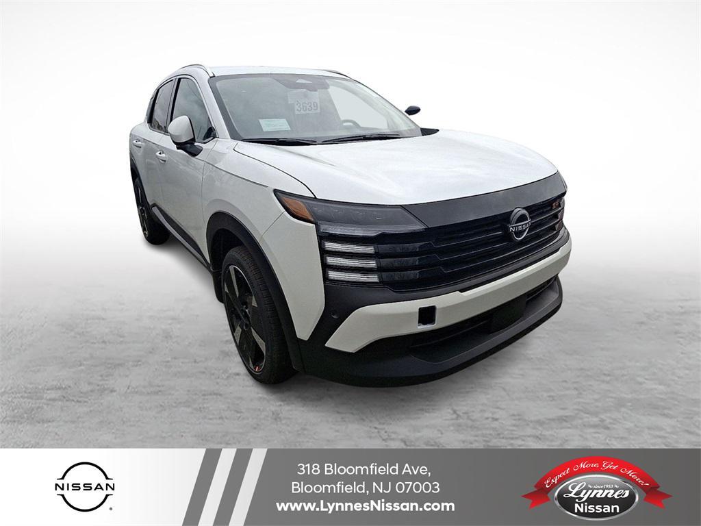 new 2025 Nissan Kicks car, priced at $27,893