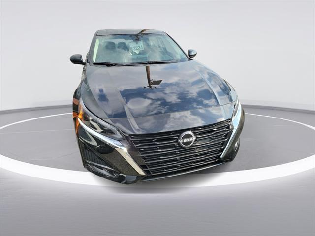 new 2025 Nissan Altima car, priced at $35,770