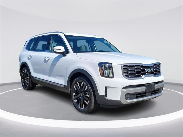 used 2023 Kia Telluride car, priced at $42,918