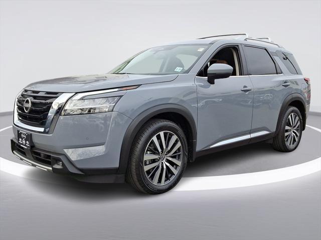 used 2022 Nissan Pathfinder car, priced at $29,639