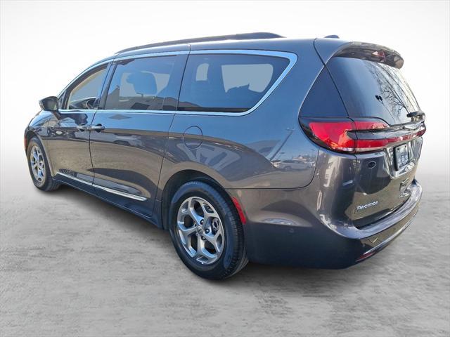 used 2022 Chrysler Pacifica car, priced at $25,766