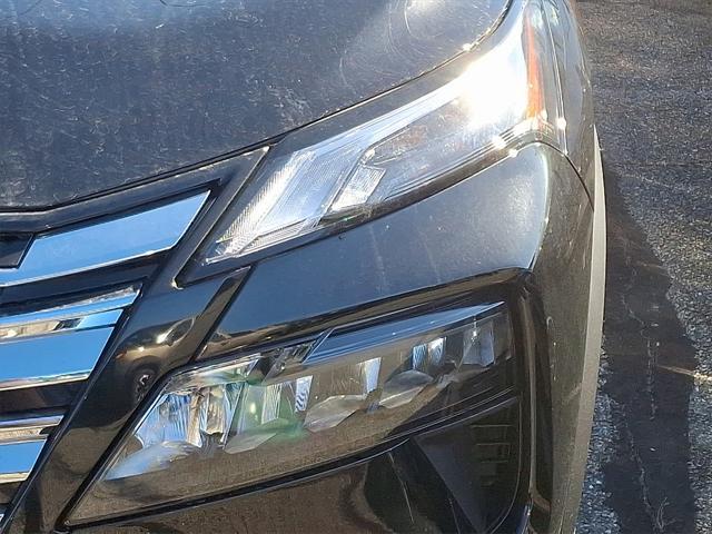 new 2025 Nissan Rogue car, priced at $31,877
