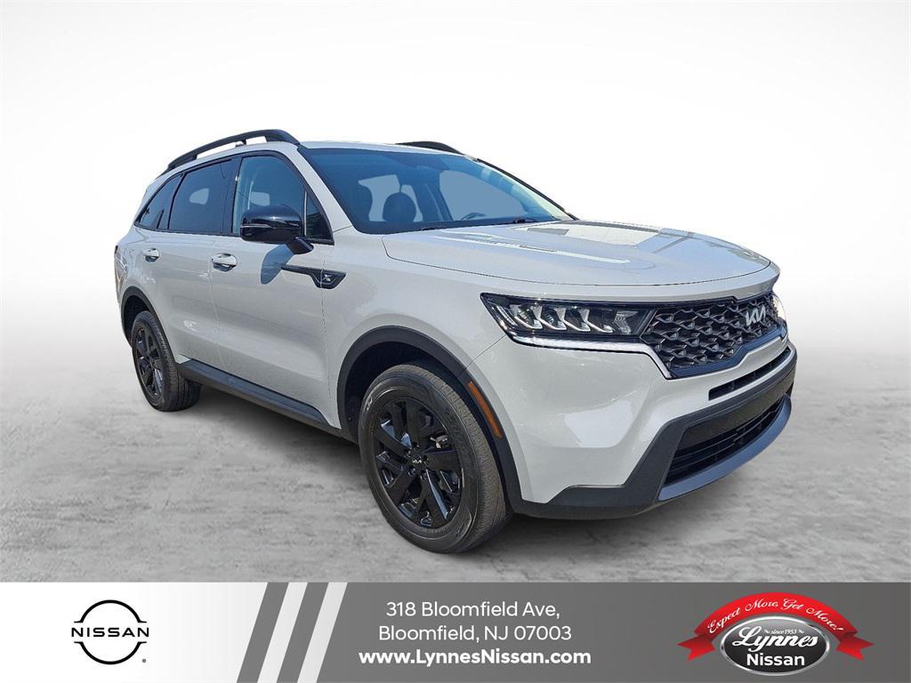 used 2022 Kia Sorento car, priced at $26,204