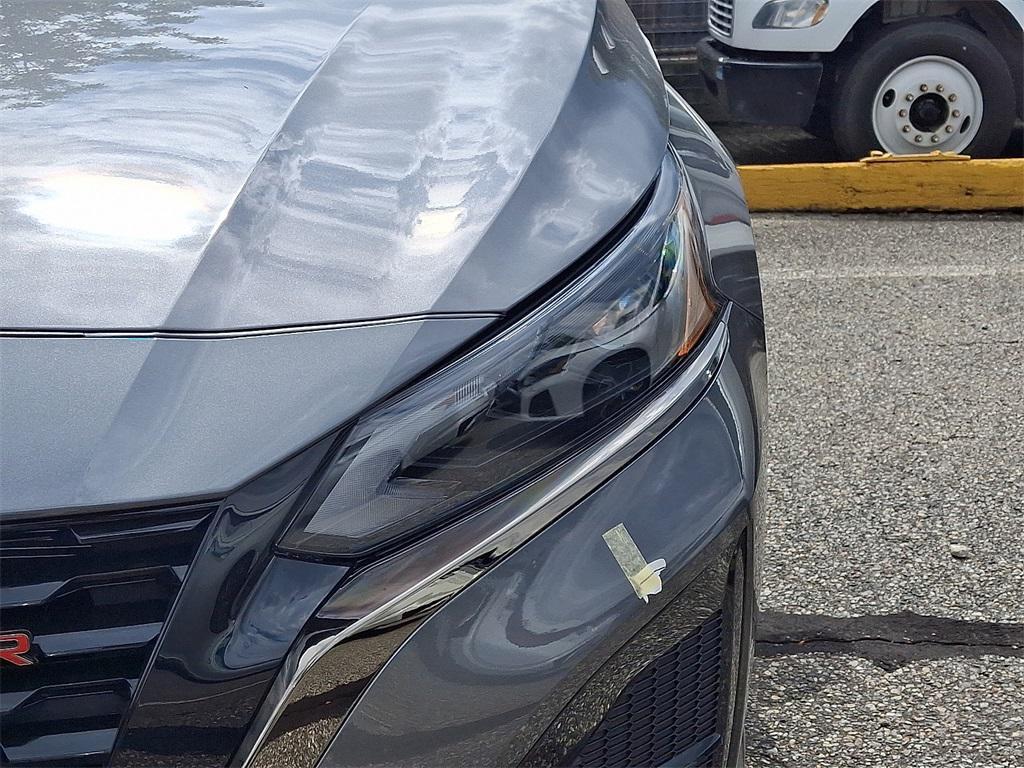 new 2025 Nissan Altima car, priced at $29,325