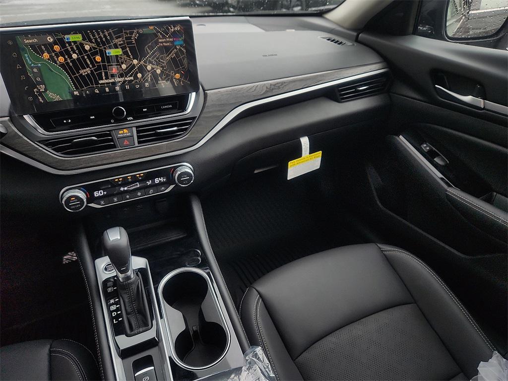 new 2025 Nissan Altima car, priced at $32,603