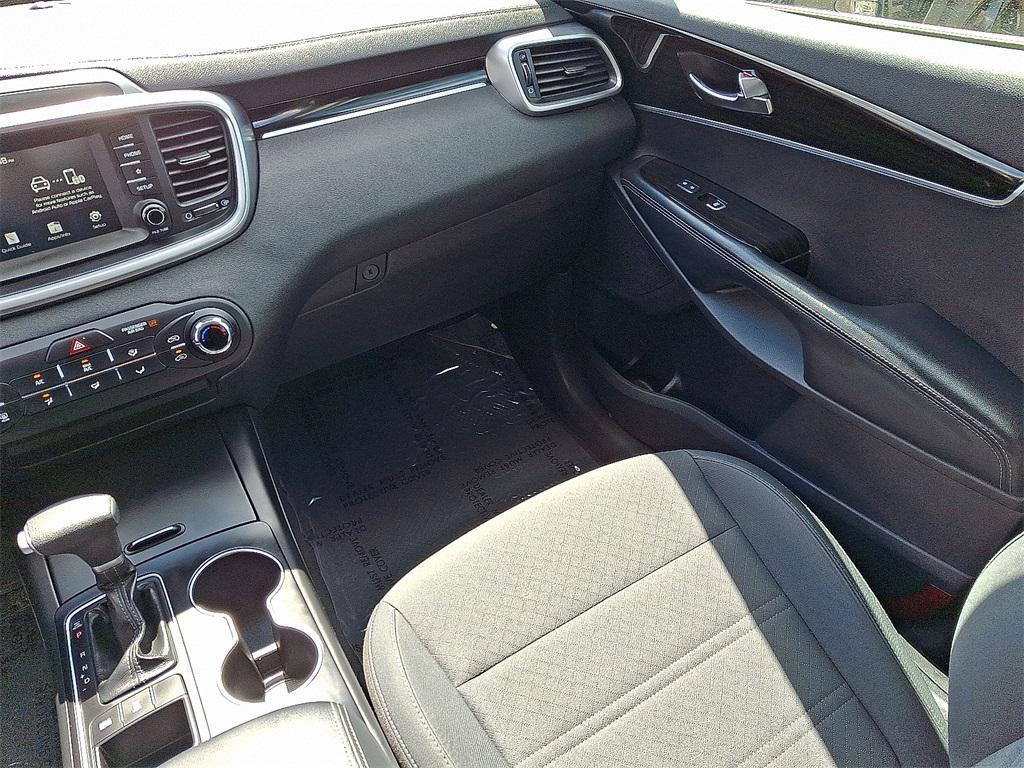 used 2020 Kia Sorento car, priced at $18,184
