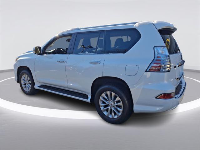 used 2022 Lexus GX 460 car, priced at $46,122