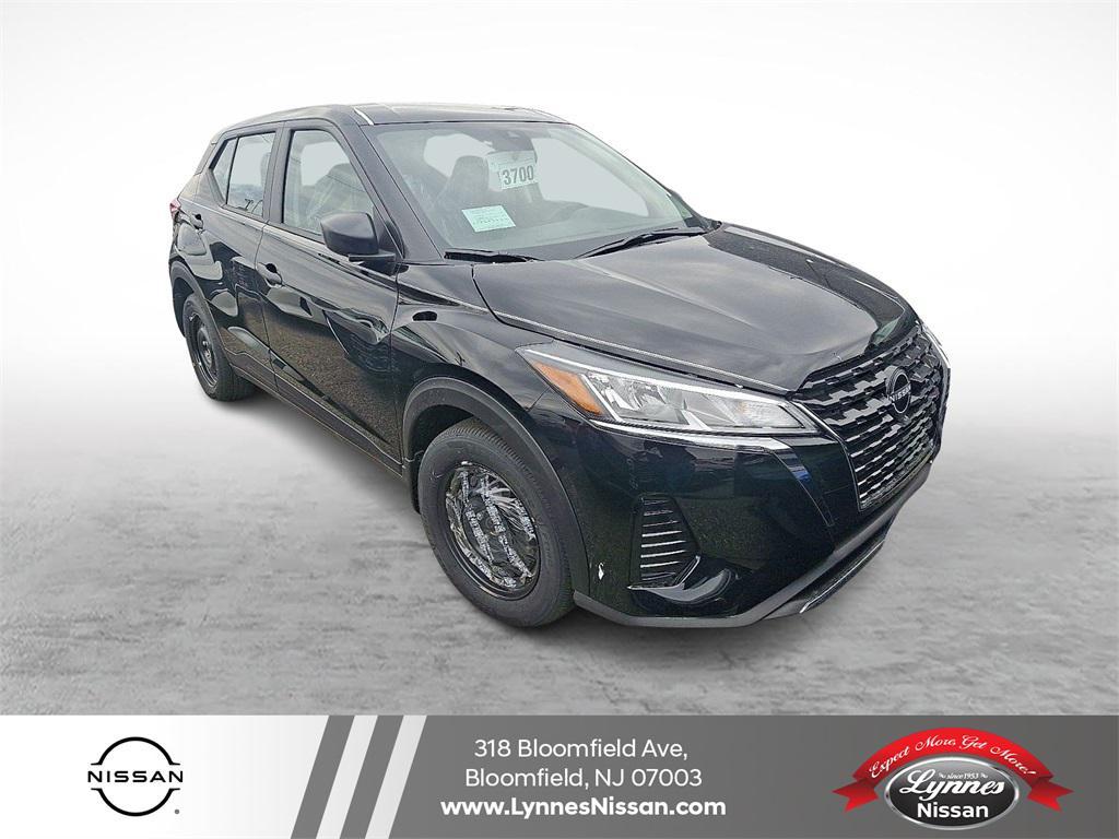 new 2025 Nissan Kicks car, priced at $23,760