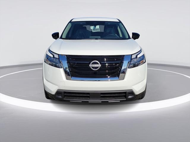 new 2024 Nissan Pathfinder car, priced at $38,040