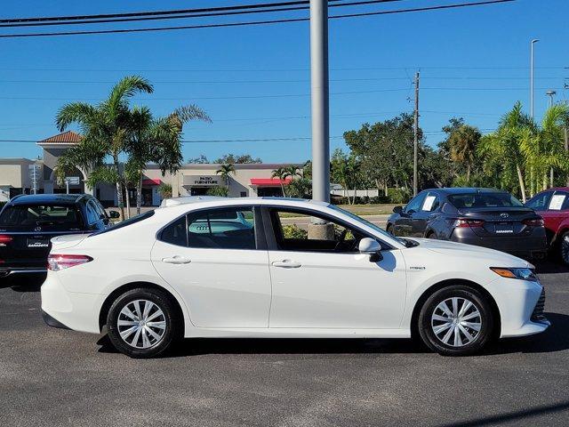 used 2018 Toyota Camry Hybrid car, priced at $16,525