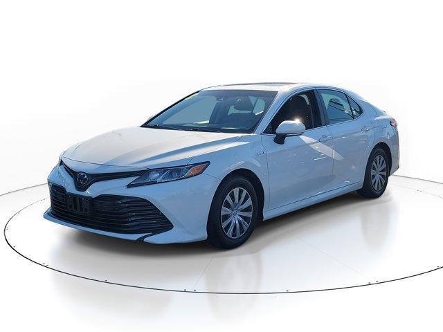 used 2018 Toyota Camry Hybrid car, priced at $16,525