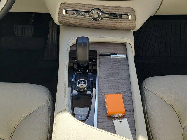 used 2023 Volvo XC90 Recharge Plug-In Hybrid car, priced at $37,816