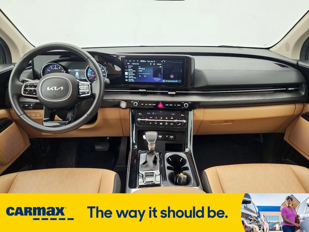 used 2024 Kia Carnival car, priced at $38,998