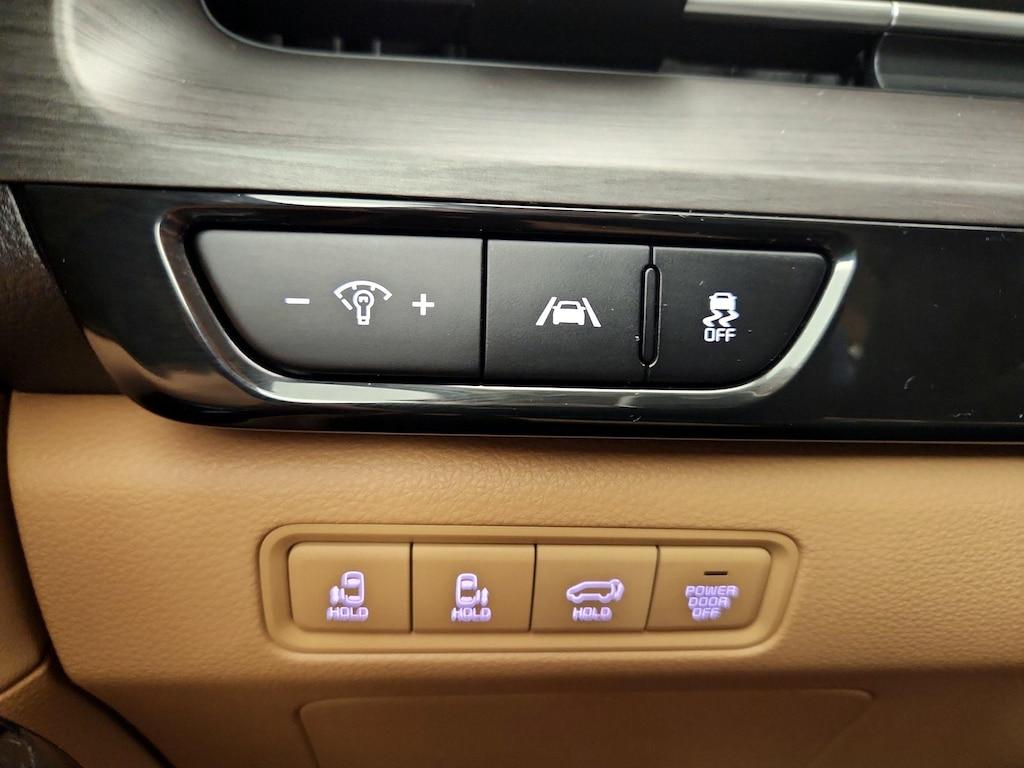 used 2024 Kia Carnival car, priced at $38,998