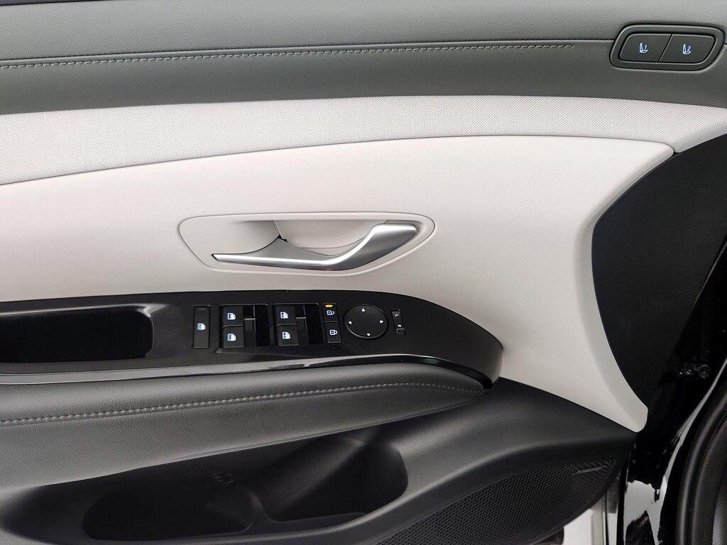 used 2025 Hyundai TUCSON Hybrid car, priced at $37,998