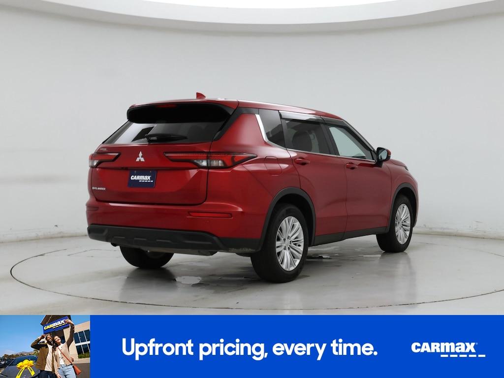 used 2024 Mitsubishi Outlander car, priced at $22,998