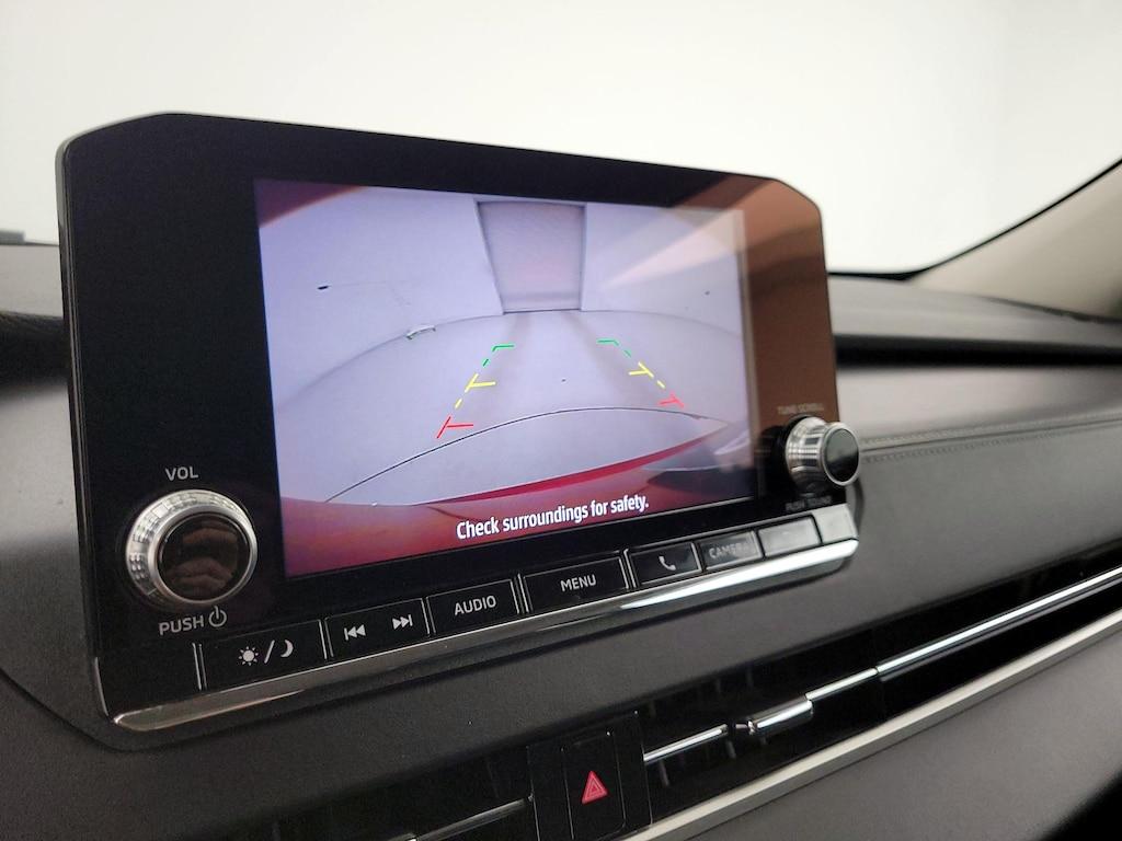 used 2024 Mitsubishi Outlander car, priced at $22,998