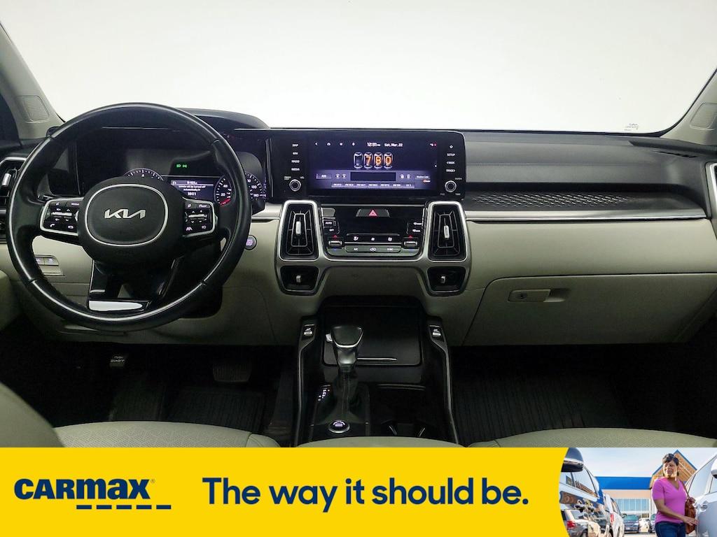 used 2022 Kia Sorento car, priced at $26,998