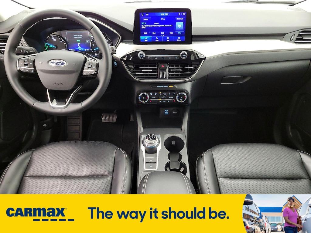 used 2022 Ford Escape car, priced at $25,998