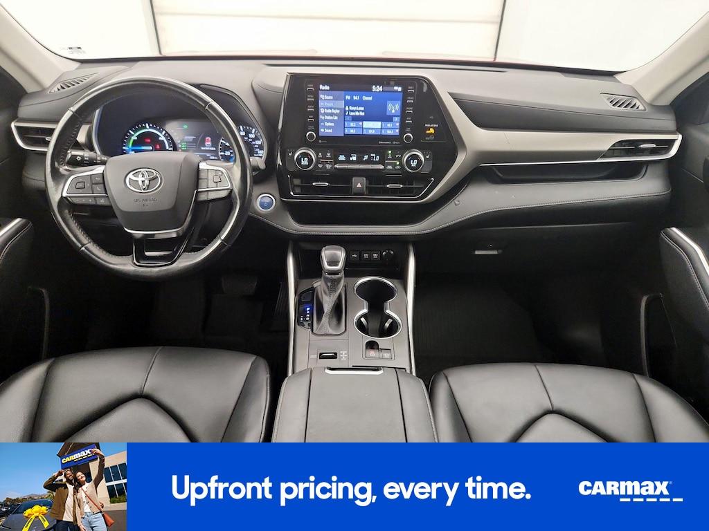 used 2020 Toyota Highlander Hybrid car, priced at $35,998