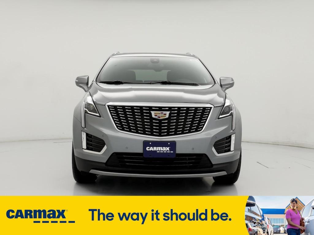 used 2023 Cadillac XT5 car, priced at $32,998