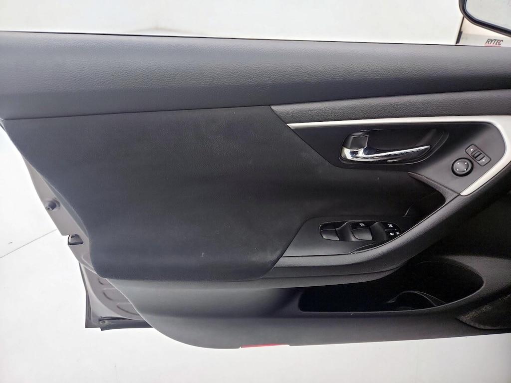 used 2015 Nissan Altima car, priced at $12,998