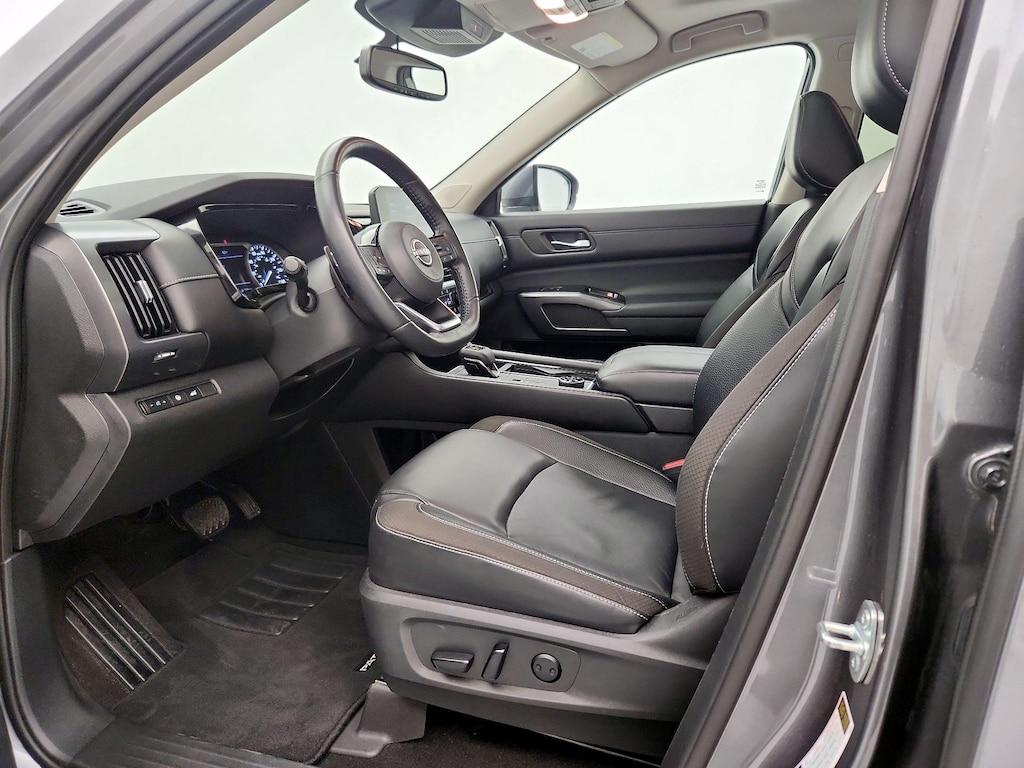 used 2022 Nissan Pathfinder car, priced at $35,998
