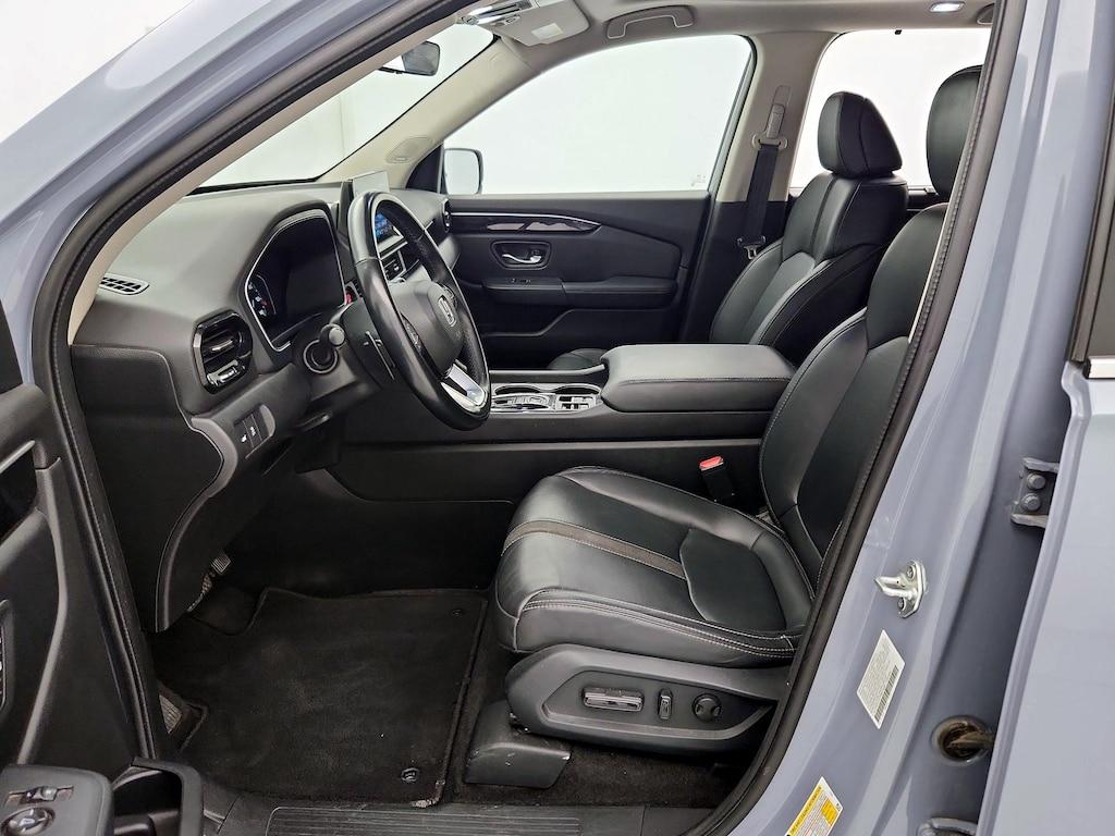 used 2024 Honda Pilot car, priced at $43,998