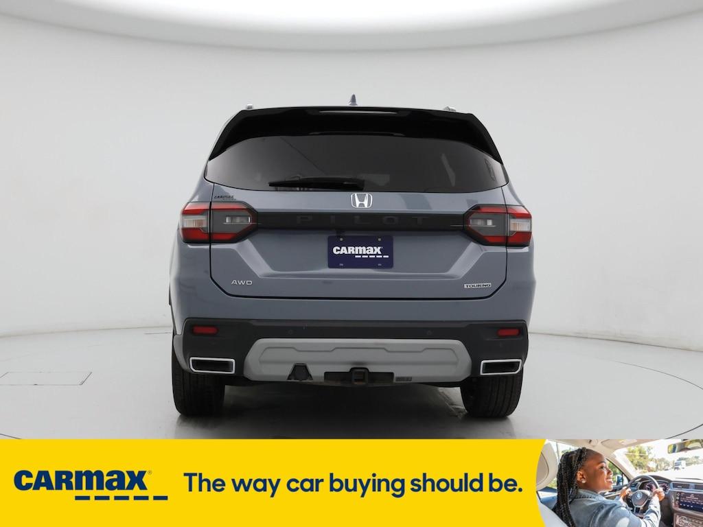 used 2024 Honda Pilot car, priced at $43,998