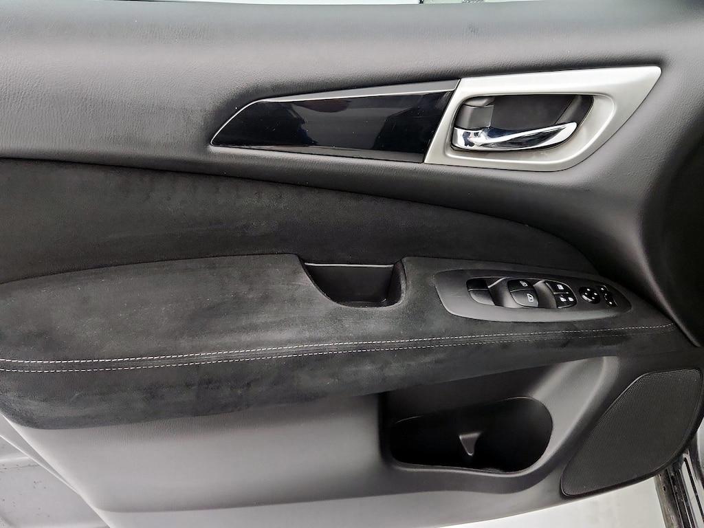 used 2016 Nissan Pathfinder car, priced at $14,998