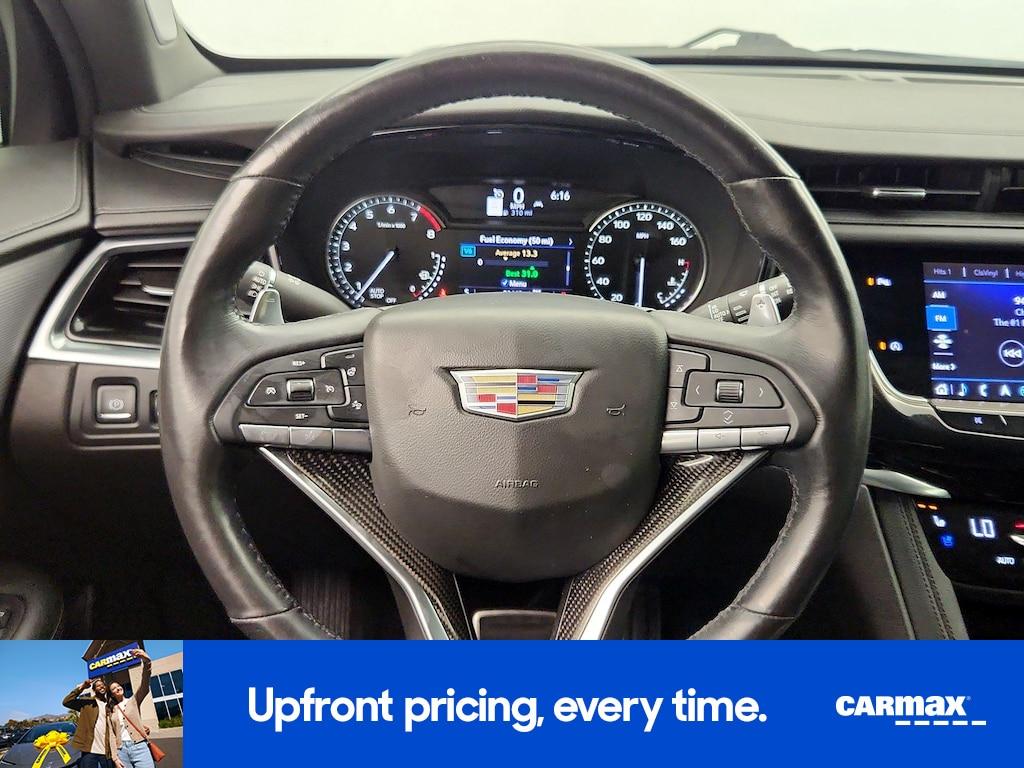 used 2020 Cadillac XT6 car, priced at $31,998