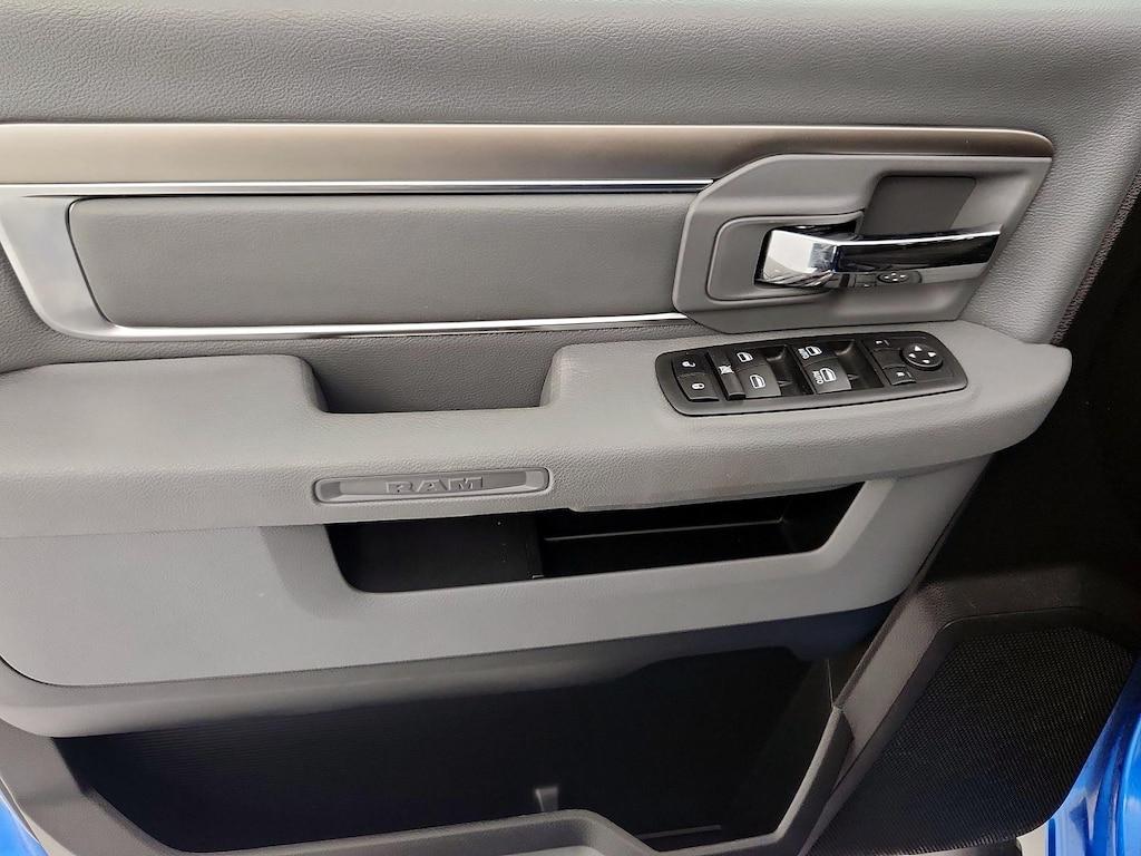 used 2020 Ram 1500 Classic car, priced at $31,998