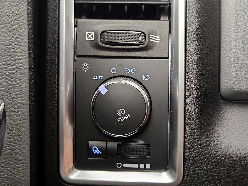 used 2020 Ram 1500 Classic car, priced at $31,998