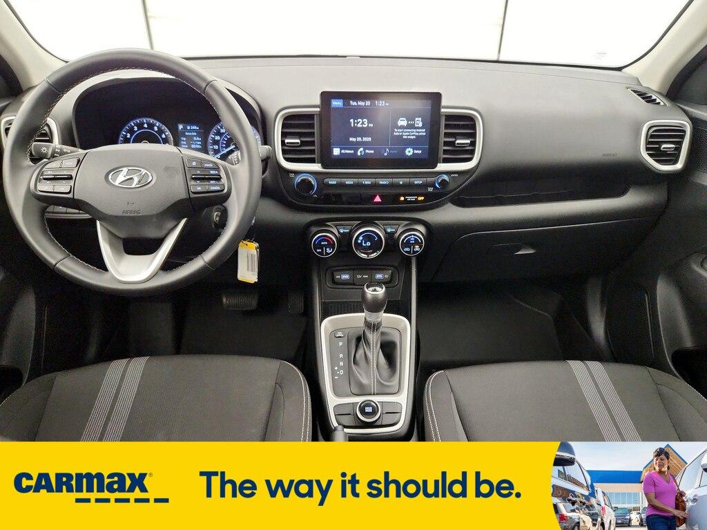 used 2022 Hyundai Venue car, priced at $19,998