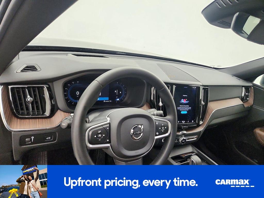 used 2022 Volvo XC60 car, priced at $33,998