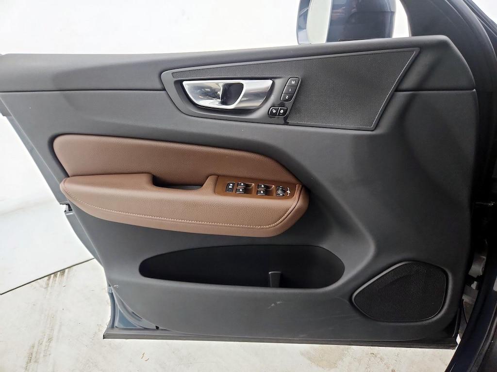 used 2022 Volvo XC60 car, priced at $33,998