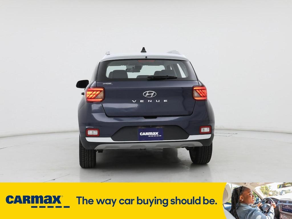 used 2021 Hyundai Venue car, priced at $19,998
