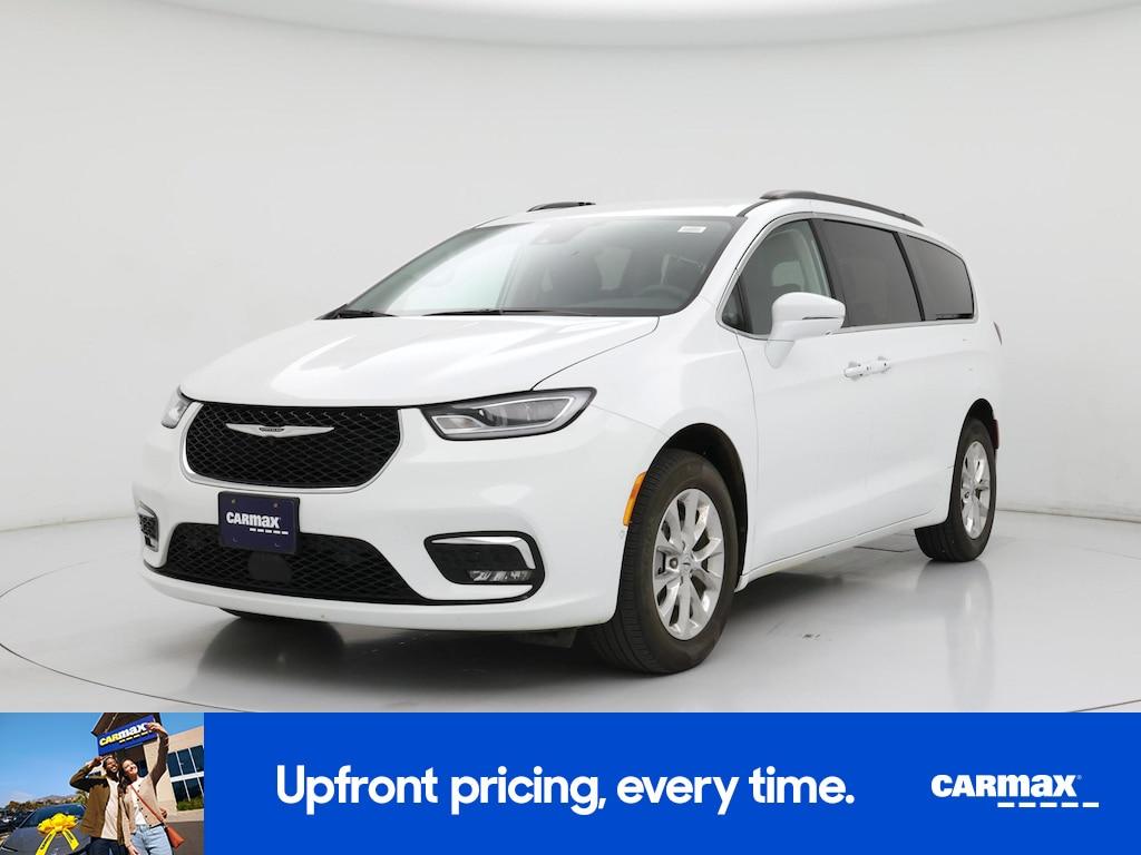 used 2022 Chrysler Pacifica car, priced at $37,998