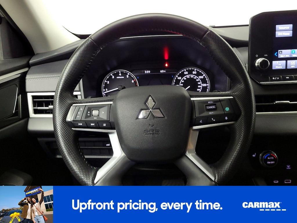 used 2024 Mitsubishi Outlander car, priced at $27,998