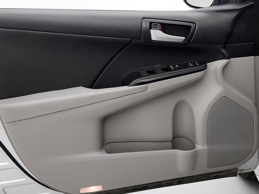 used 2014 Toyota Camry car, priced at $14,998