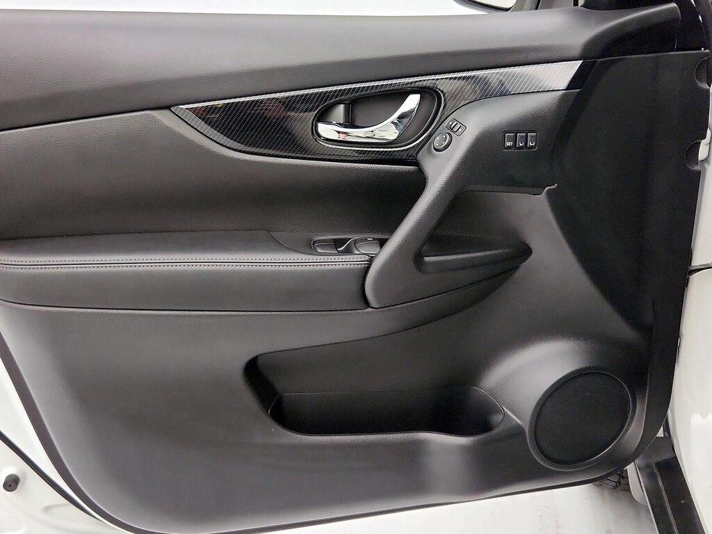 used 2020 Nissan Rogue car, priced at $22,998