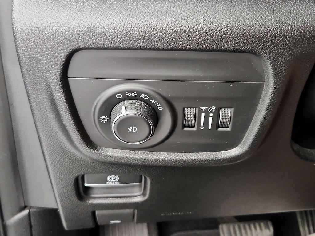 used 2022 Jeep Grand Cherokee L car, priced at $32,998