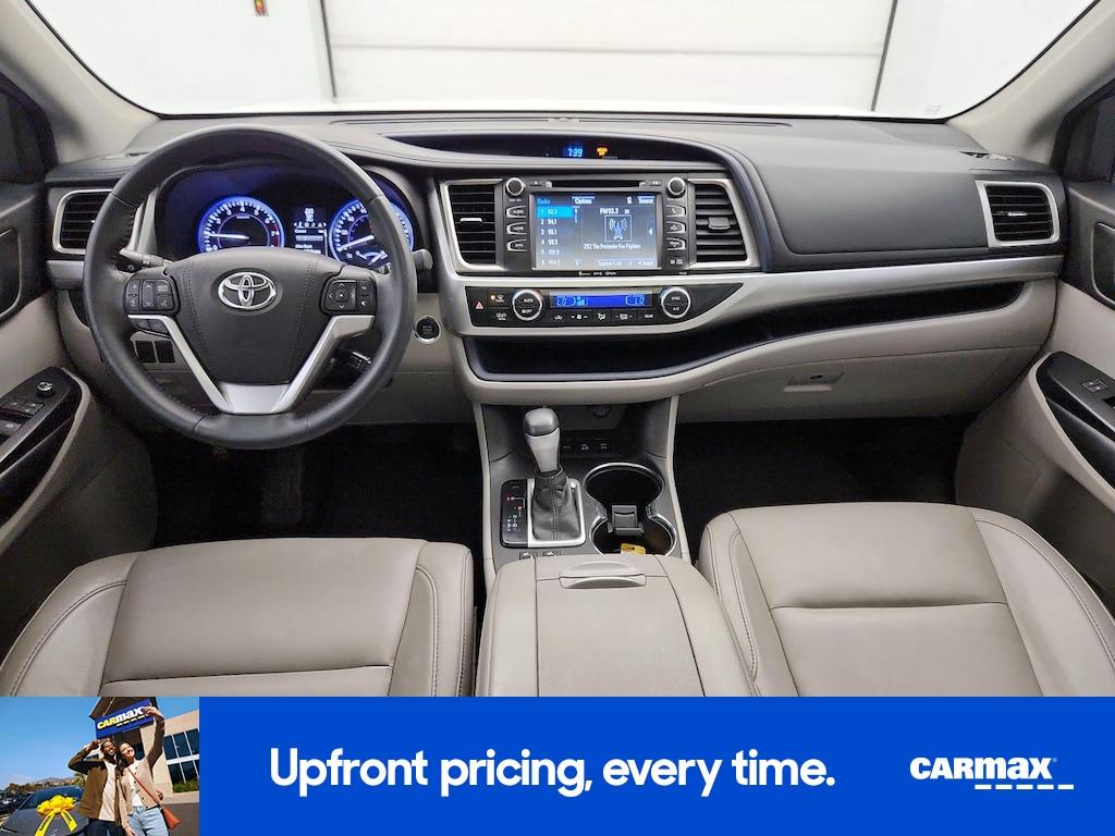used 2016 Toyota Highlander car, priced at $24,998