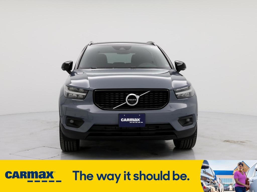 used 2020 Volvo XC40 car, priced at $26,998